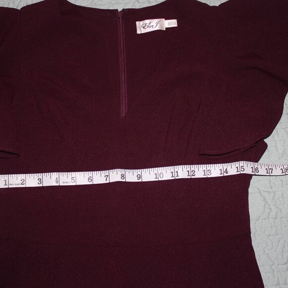 Eliza J Flutter Sleeve Jumpsuit Size 8 - Picture 5 of 9